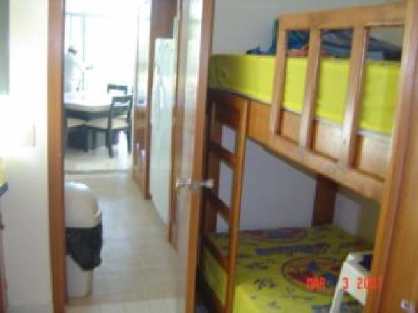 Bonus Room (Service) with bunk beds