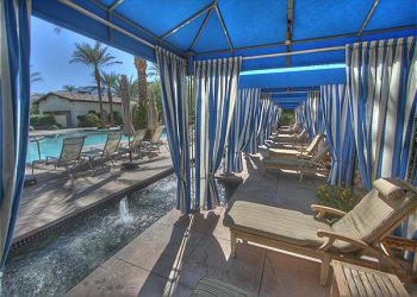 Resort Style Pool