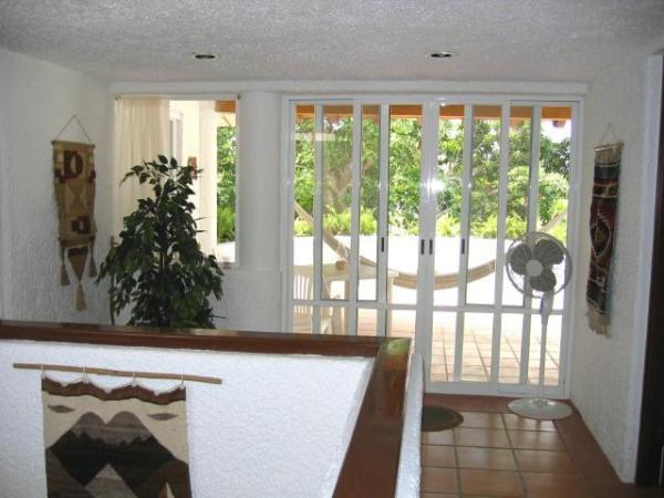 Upstairs Foyer