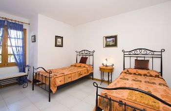Twin Bedroom