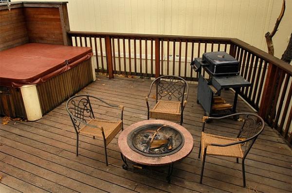 Deck