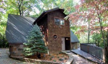 Gatlinburg, Tennessee, Vacation Rental Cabin