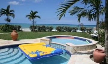 Runaway Bay, St. Ann, Vacation Rental House