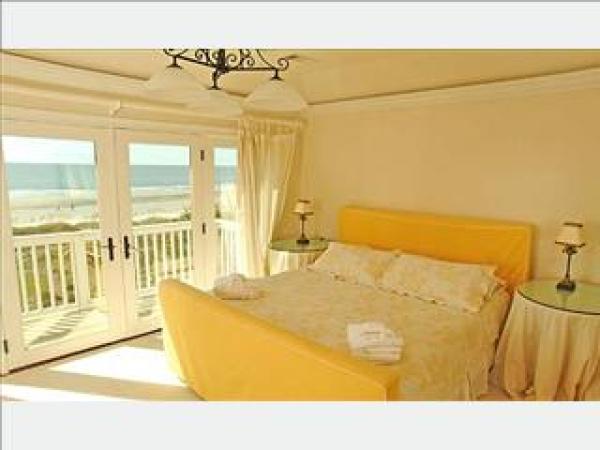 Second Floor Oceanfront King Suite