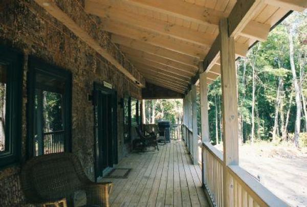 Common Porch