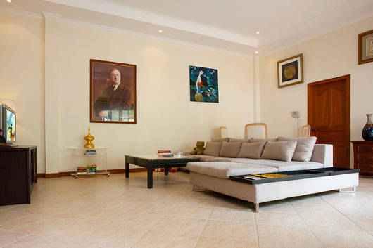 Pratumnak Hill, Pattaya, Vacation Rental Villa