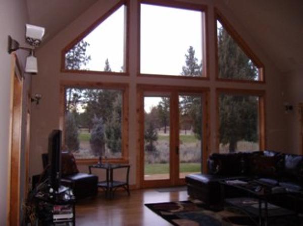 Floor to ceiling windows on the 13th tee box