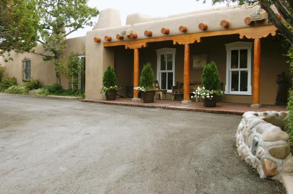 Santa Fe, New Mexico, Vacation Rental House
