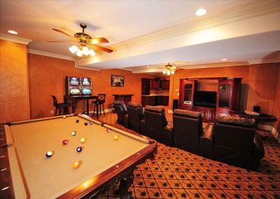 Pool table