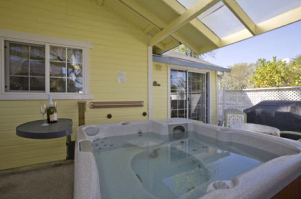 Private hot tub for The Italian Country Cottage