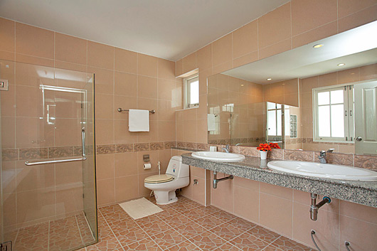 Pattaya Vacation Rentals