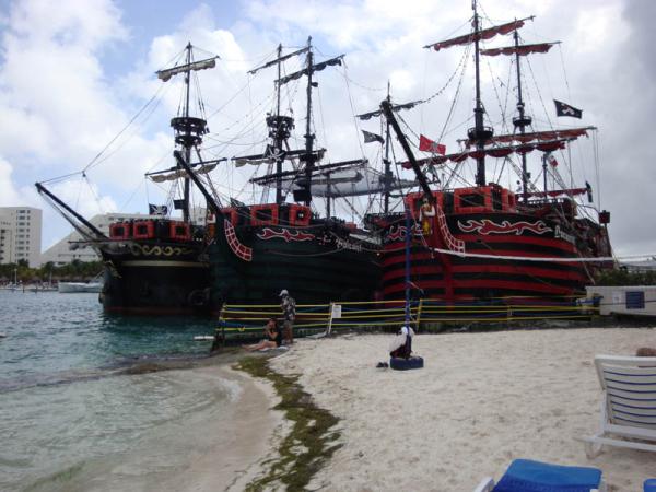 Captain Hook Dinner Cruise