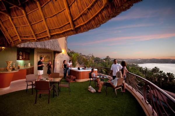 Villa Milagros Terrace with sea view