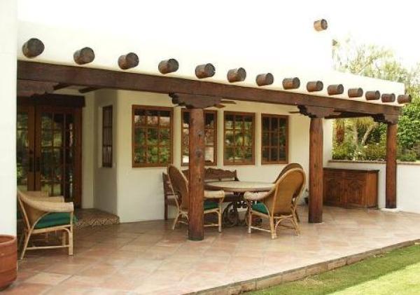 Sitting Area in Porch