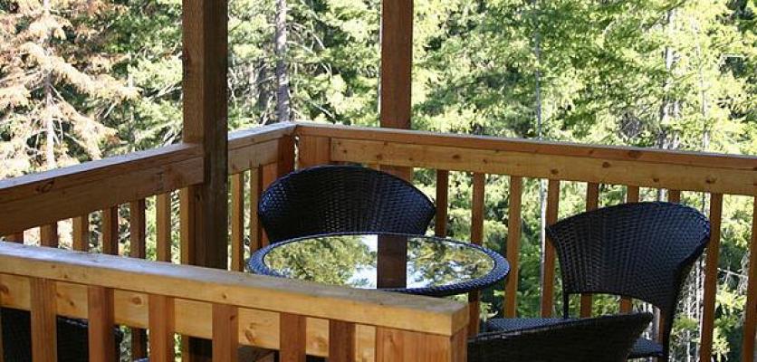 Sitting Area on Deck