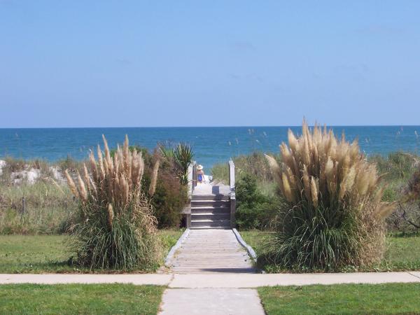 Steps to the Beach