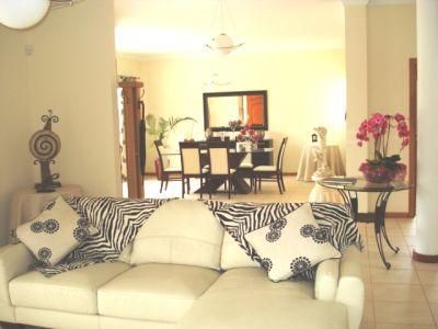 lounge & dinning room