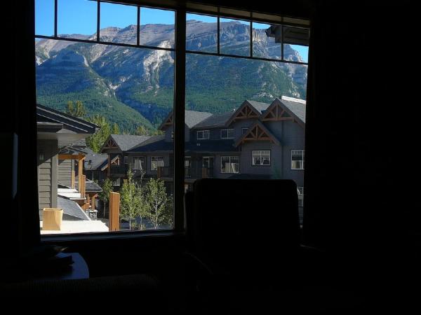 Canmore, Alberta, Vacation Rental Condo