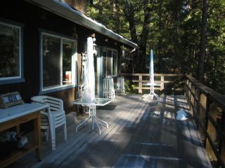 Ourside balcony with view of Lakemont Pines lake