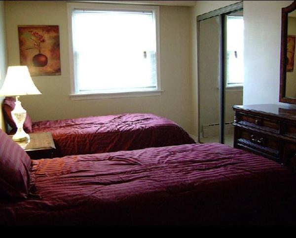 Twin Bedroom