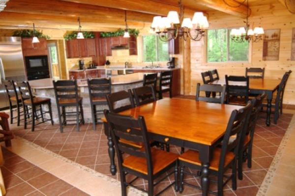 Moose Hollow Kitchen and Dining Room