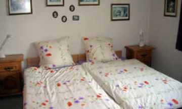 Gunten, Oberland, Vacation Rental Condo