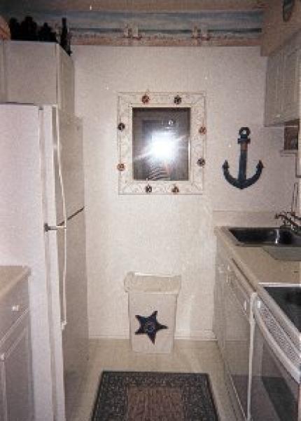  Full kitchen 