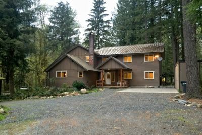 Glacier, Washington, Vacation Rental Cabin