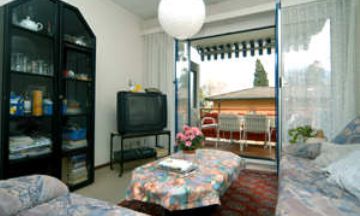 Locarno-Minusio, Ticino , Vacation Rental Condo