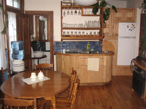 Apartment 2: Kitchen 2