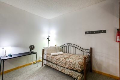 Trundle Bed 1