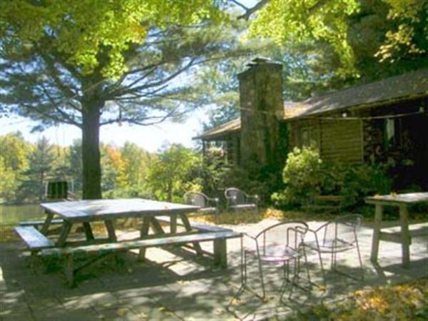 Outer Sitting Area