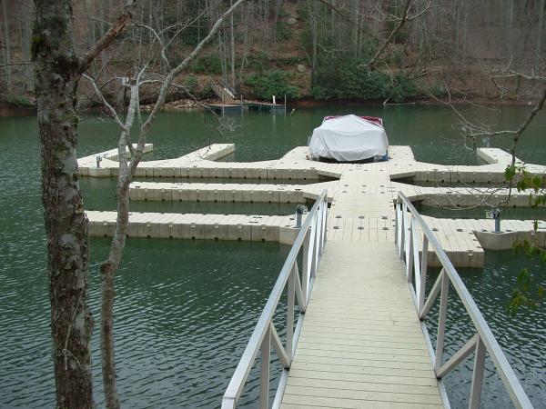 Your Own Dock Slip and Boat to Explore the Lake