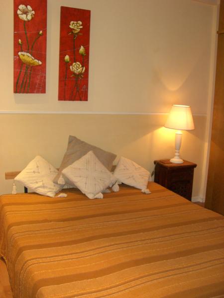 divan bed opened