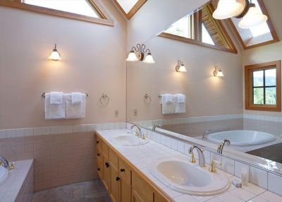 Whistler Chalet bathroom