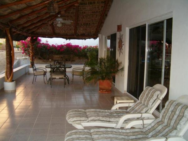 Covered Sitting Area