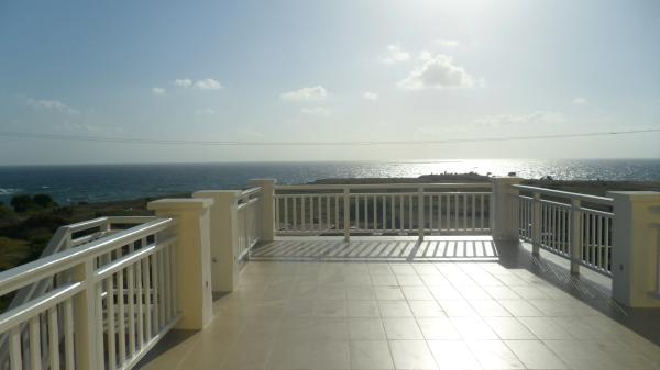 Terrace 1st floor with sea view