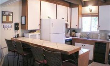 South Lake Tahoe, California, Vacation Rental Cabin