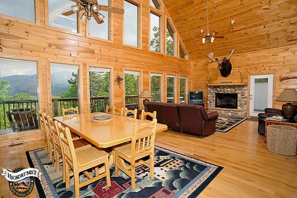 Gatlinburg, Tennessee, Vacation Rental Cabin