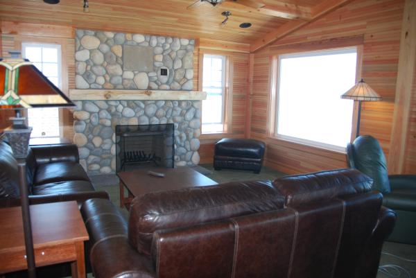 2nd flr bonus area (flat screen TV above fireplace