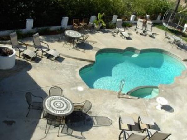 Jacuzzi Pool