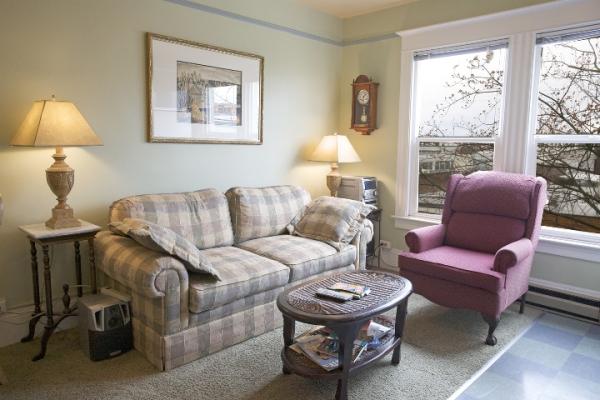 Living Room - Apartment 304