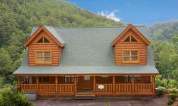 Sevierville, Tennessee, Vacation Rental Cabin