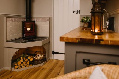 Shepherds Hut Living