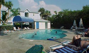 Holmes Beach, Florida, Vacation Rental Cabin