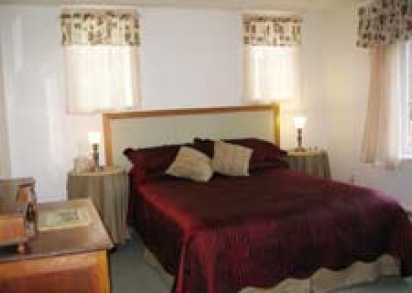 Master Bedroom with ensuite, upper floor