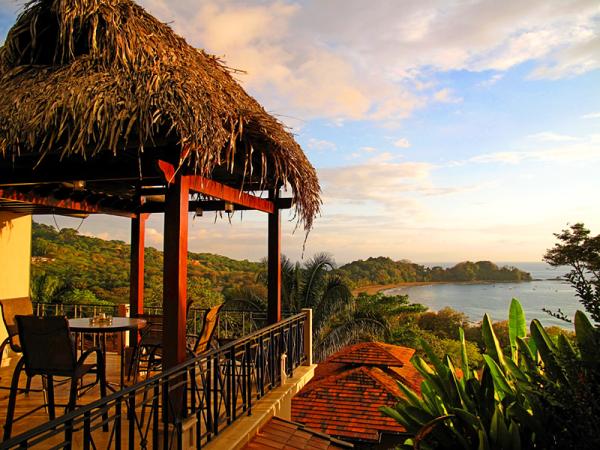 Luxury For Less!  Killer Ocean View!