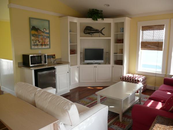 3rd Floor Suite