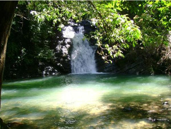 Waterfall, waterfalls and more waterfalls!