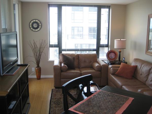Living Area with Bistro Dining Table